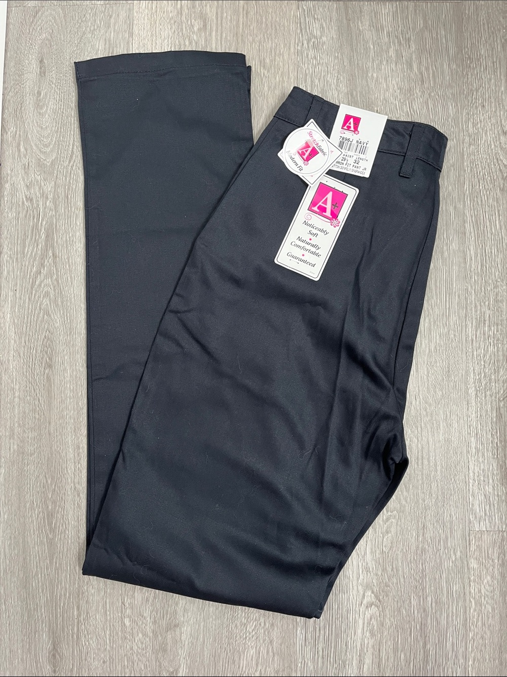 A+ girls juniors  modern fit uniform pants juniors size 9 navy new